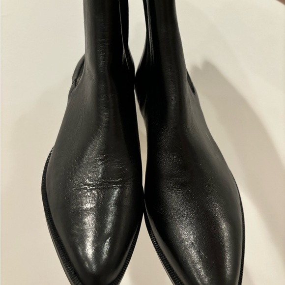 BLACK LEATHER booties! - Picture 4 of 4